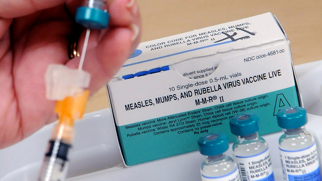 Foto: Vaksine mot meslinger, kusma og røde hunder, Orange County Health Department, Orlando, Florida